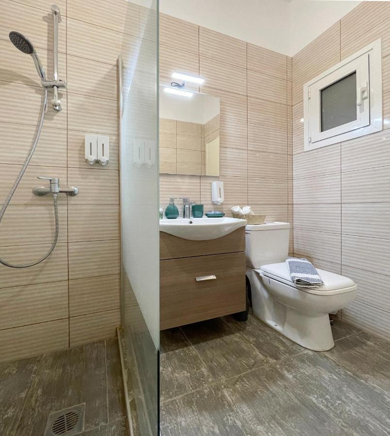 Soho Vibrant 55Sqm Apt In เอเธนส์ ภายนอก รูปภาพ